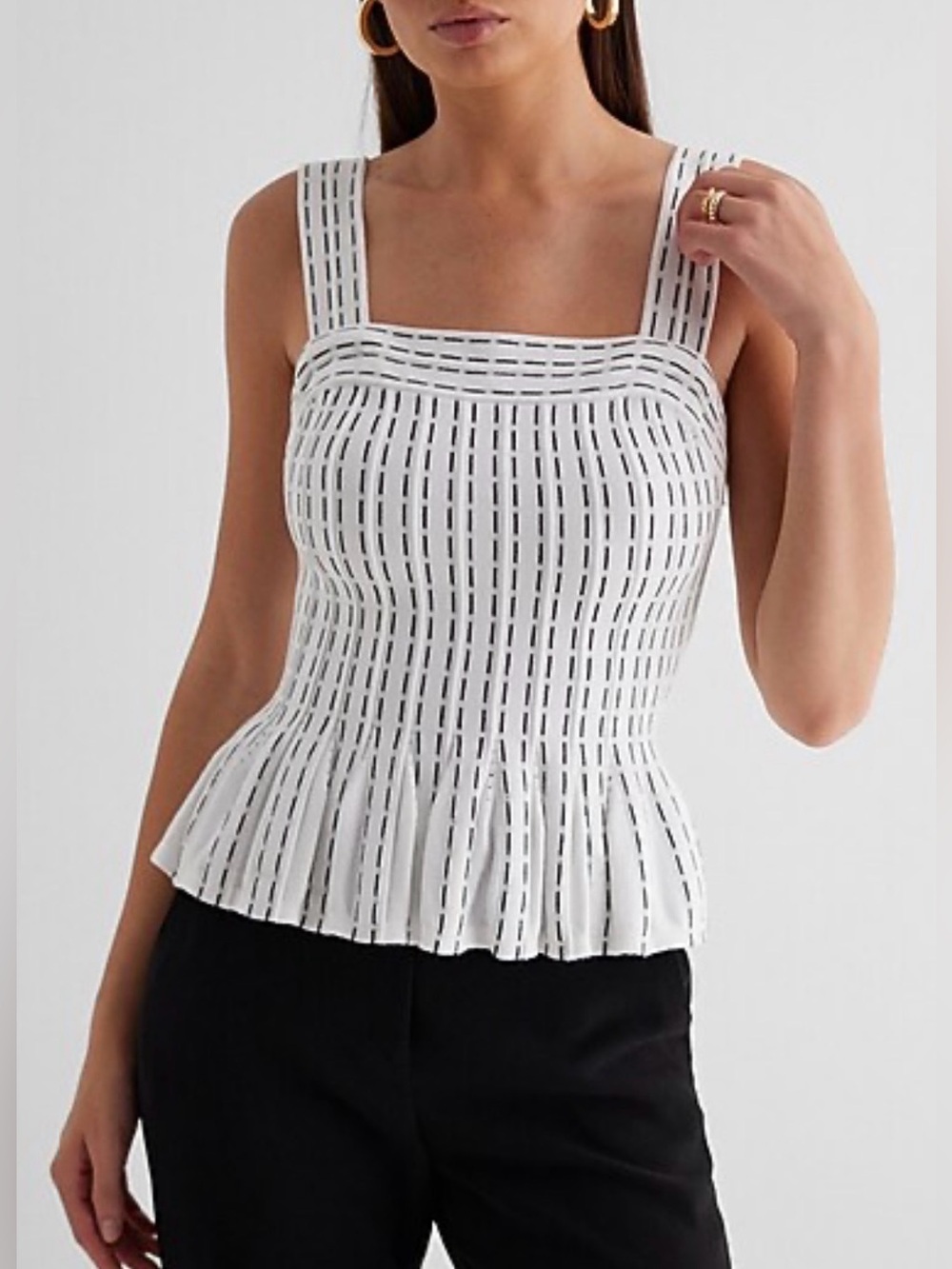 Express Printed Square Neck Pleated Peplum Sweater Tank White Medium EUC